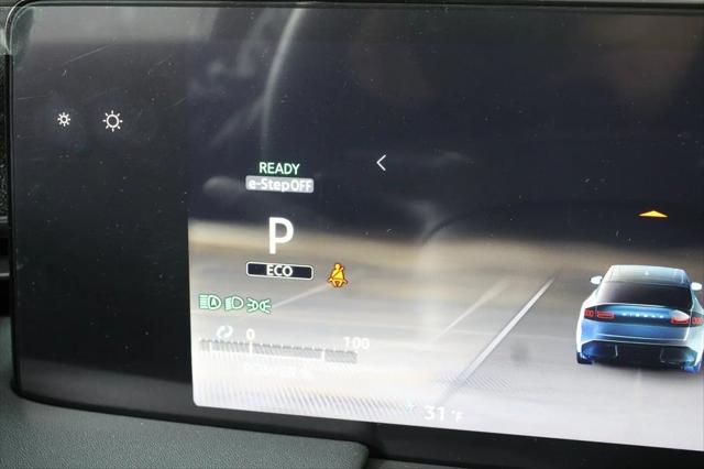 2026 Nissan LEAF PLATINUM+
