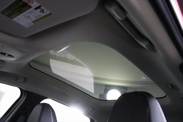 2026 Nissan LEAF PLATINUM+
