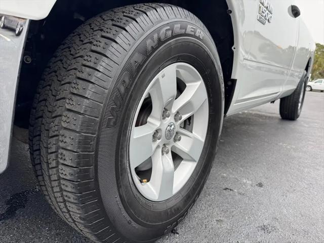 2022 Ram 1500 Classic Tradesman Regular Cab 4x2 8' Box
