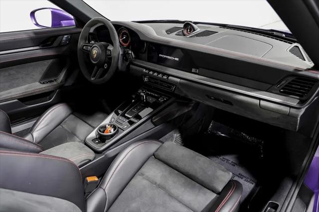 2024 Porsche 911 Targa 4 GTS