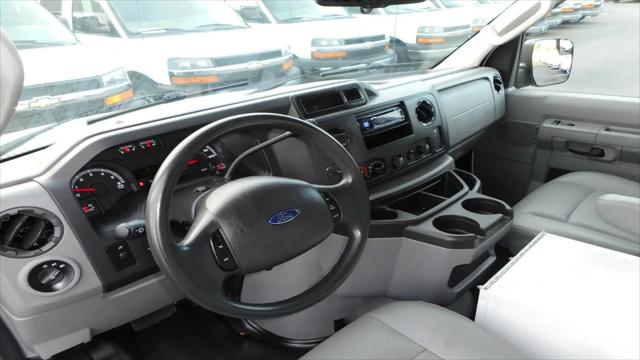 2013 Ford E-350 Super Duty Recreational