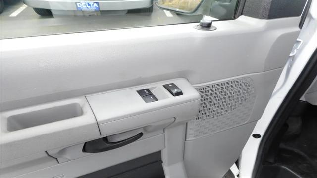 2013 Ford E-350 Super Duty Recreational