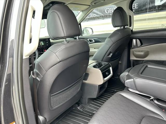 2026 Kia Carnival MPV LXS