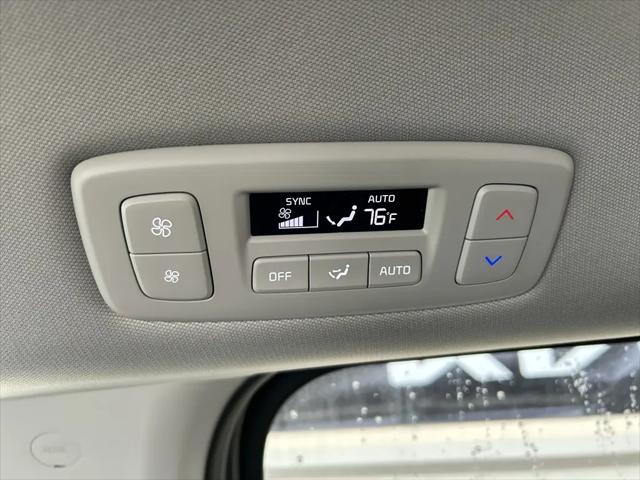 2026 Kia Carnival MPV LXS
