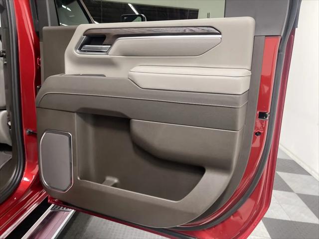 2026 GMC Sierra 3500HD Crew Cab, Long Bed, SLT Dual Rear Wheel, 4WD