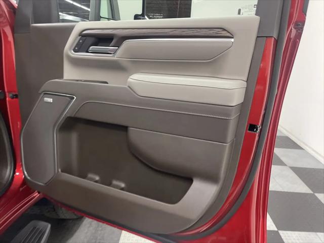 2026 GMC Sierra 3500HD Crew Cab, Long Bed, SLT Dual Rear Wheel, 4WD