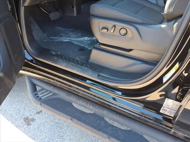 2026 GMC Sierra 1500 Crew Cab, Short Bed, Pro, 4WD