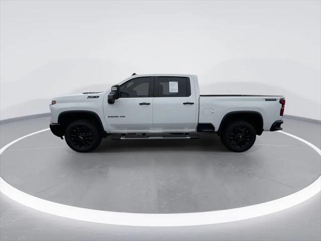2026 Chevrolet Silverado 2500HD Crew Cab, Standard Bed, LT, 4WD