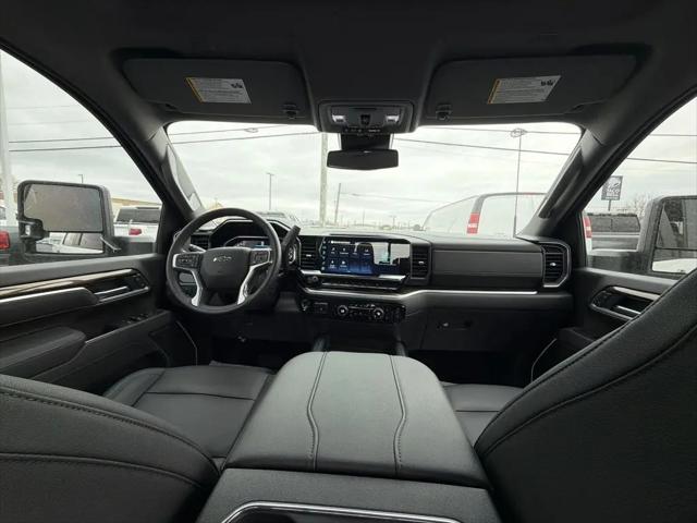 2026 Chevrolet Silverado 2500HD Crew Cab, Standard Bed, LT, 4WD