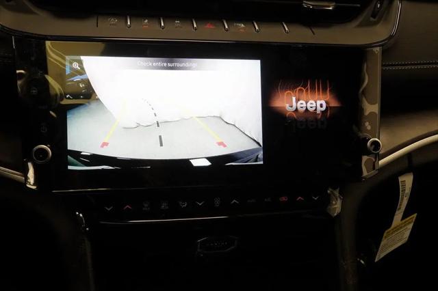2026 Jeep Grand Cherokee Altitude 4x4