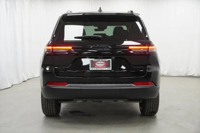 2026 Jeep Grand Cherokee Altitude 4x4