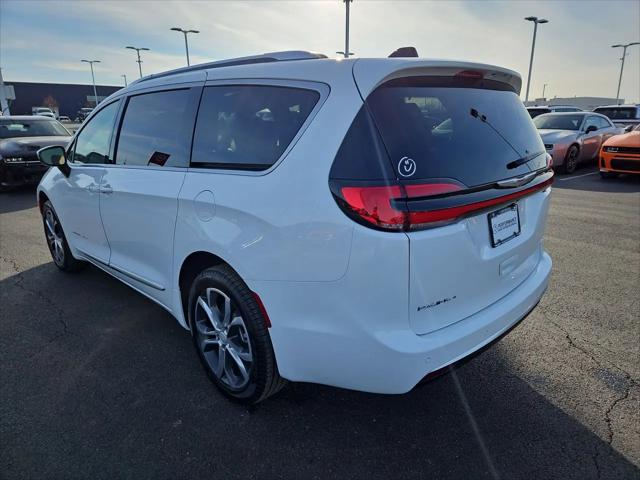 2026 Chrysler Pacifica Pinnacle AWD