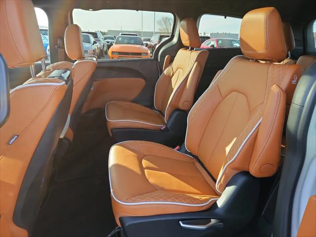 2026 Chrysler Pacifica Pinnacle AWD