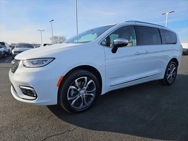 2026 Chrysler Pacifica Pinnacle AWD