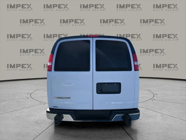 2024 Chevrolet Express Cargo Van RWD 2500 Regular Wheelbase WT