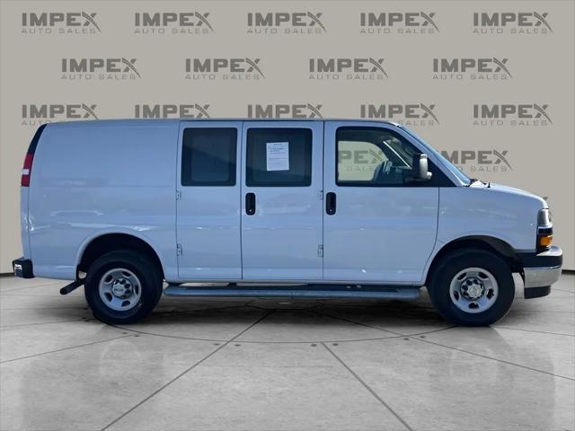 2024 Chevrolet Express Cargo Van RWD 2500 Regular Wheelbase WT