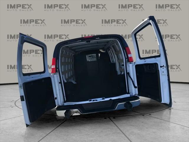 2024 Chevrolet Express Cargo Van RWD 2500 Regular Wheelbase WT