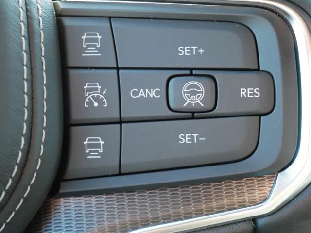 2026 Jeep Grand Wagoneer L Summit Obsidian 4x4