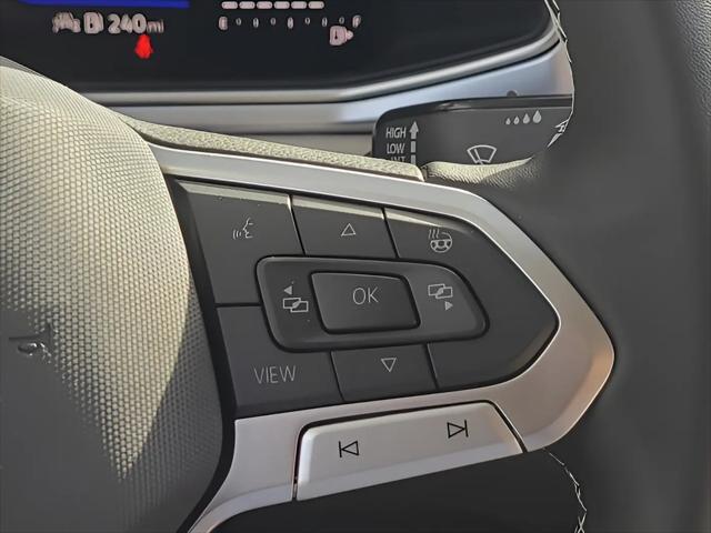 2026 Volkswagen Taos SE