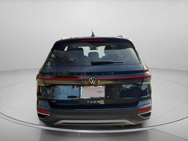 2026 Volkswagen Taos SE