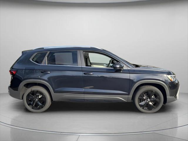 2026 Volkswagen Taos SE