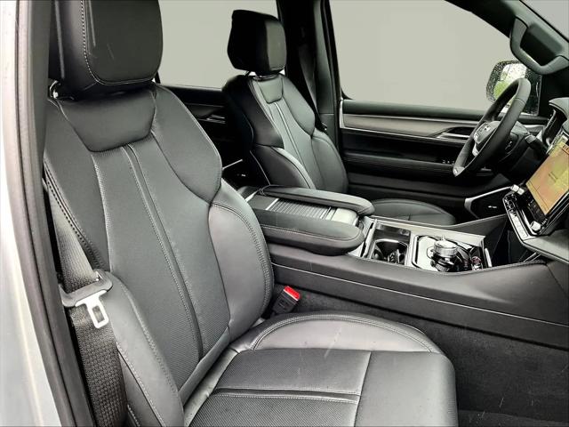 2026 Jeep Grand Wagoneer Limited Altitude 4x4