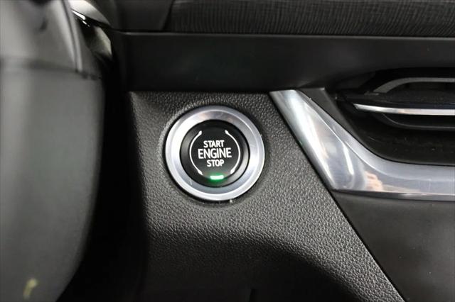 2025 Buick NV Preferred FWD