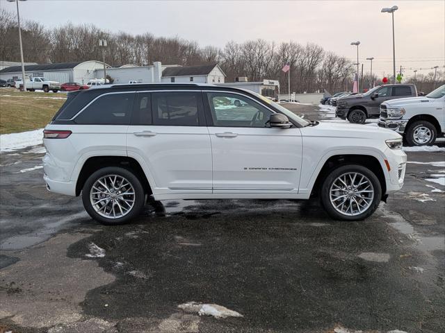 2022 Jeep Grand Cherokee Summit 4x4