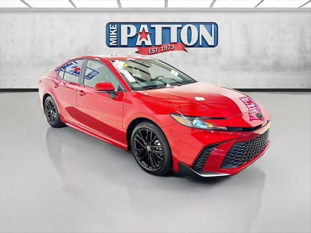 2025 Toyota Camry SE