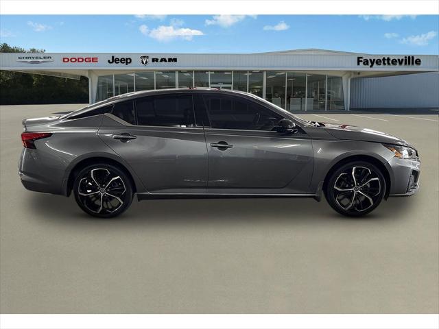 2023 Nissan Altima SR FWD 2023 Nissan Altima SR FWD