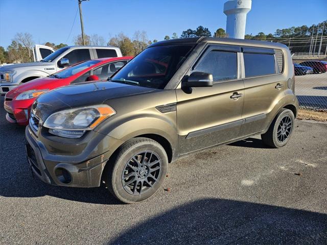 2013 Kia Soul +