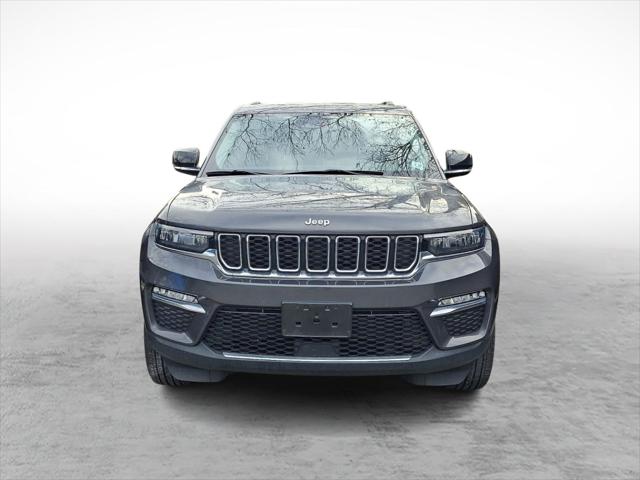 2022 Jeep Grand Cherokee Limited 4x4 2022 Jeep Grand Cherokee Limited 4x4