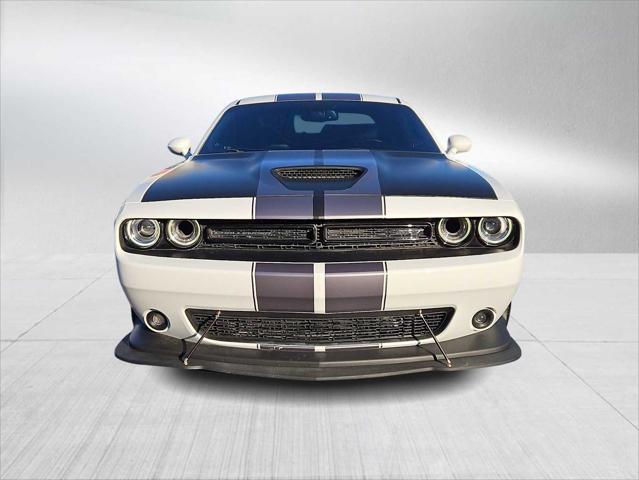 2016 Dodge Challenger SRT 392