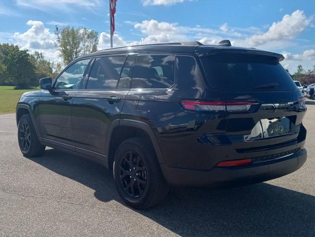 2024 Jeep Grand Cherokee L Altitude 4x4