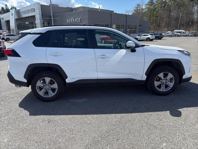 2024 Toyota RAV4 Hybrid XLE