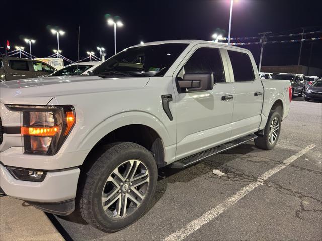 2023 Ford F-150 XL 2023 Ford F-150 XL