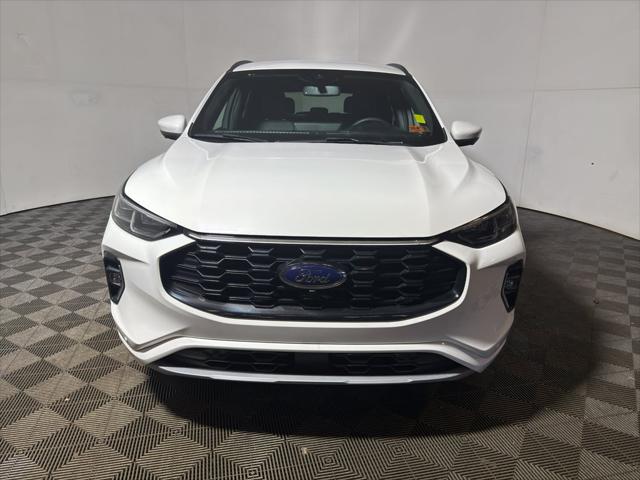 2023 Ford Escape ST-Line Elite