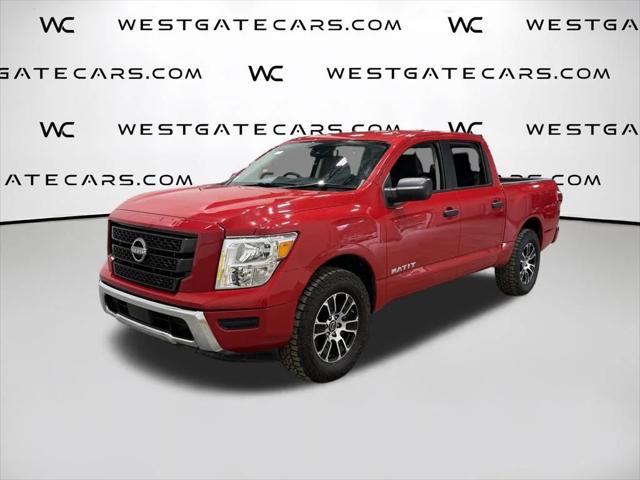2023 Nissan TITAN Crew Cab SV 4x2