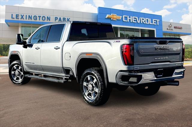 2025 GMC Sierra 2500HD 4WD Crew Cab Standard Bed SLT
