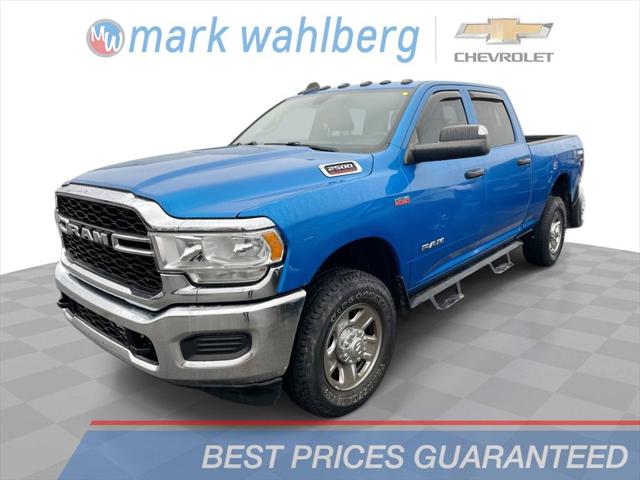 2020 RAM 2500 Tradesman Crew Cab 4X4 64 Box