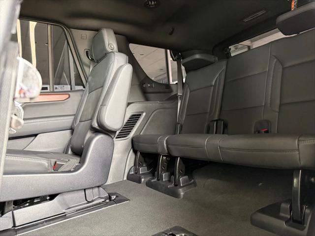 2025 GMC Yukon 4WD Denali