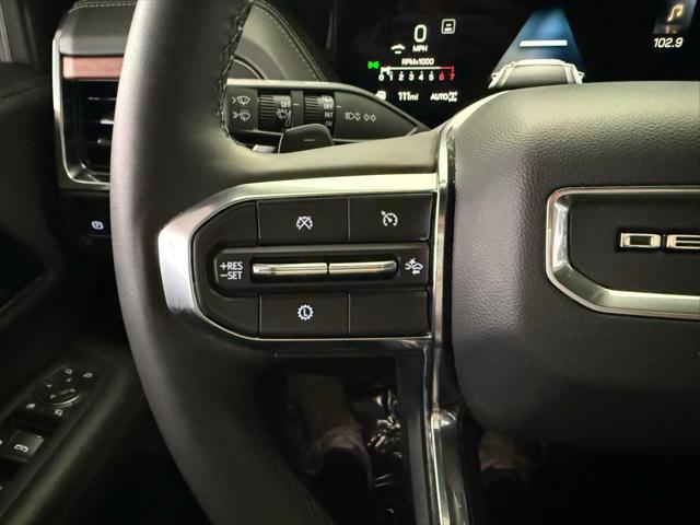 2025 GMC Yukon 4WD Denali