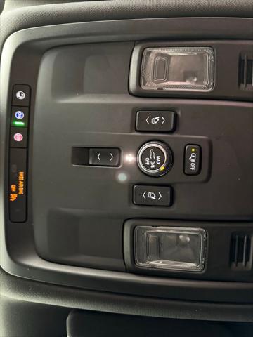 2025 GMC Yukon 4WD Denali