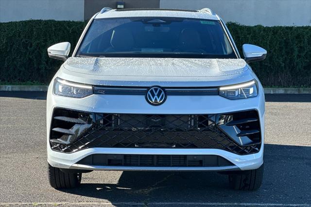 2026 Volkswagen Tiguan SEL R-Line Turbo