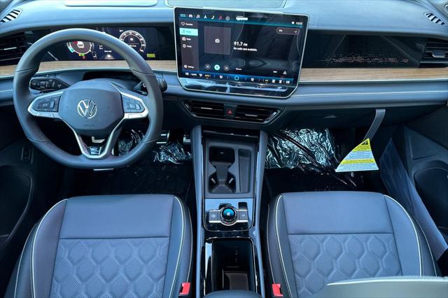 2026 Volkswagen Tiguan SEL R-Line Turbo