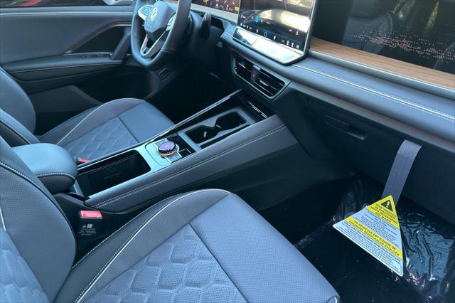 2026 Volkswagen Tiguan SEL R-Line Turbo
