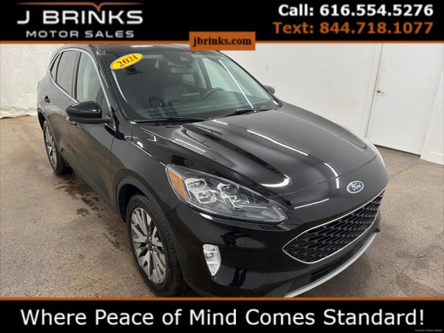 2021 Ford Escape Titanium Hybrid for sale in Kentwood, MI