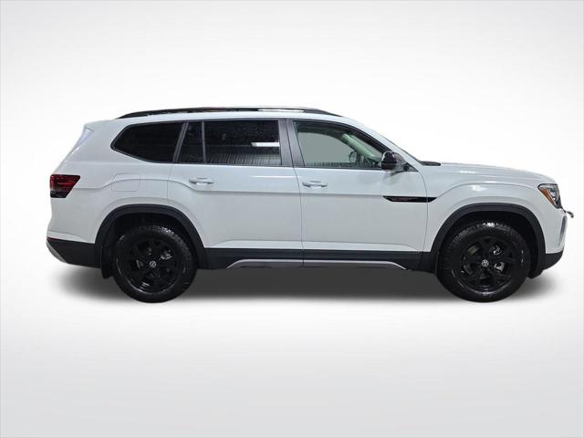2026 Volkswagen Atlas Peak Edition