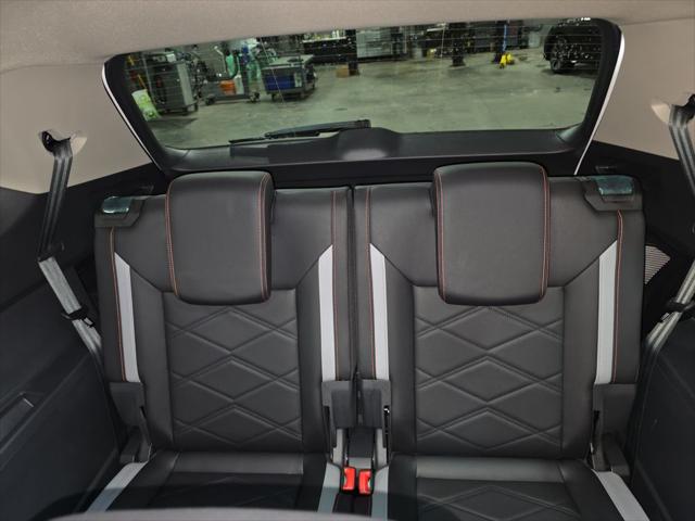 2026 Volkswagen Atlas Peak Edition