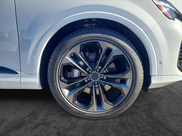 2026 Audi Q7 Premium Plus 55 TFSI quattro tiptronic